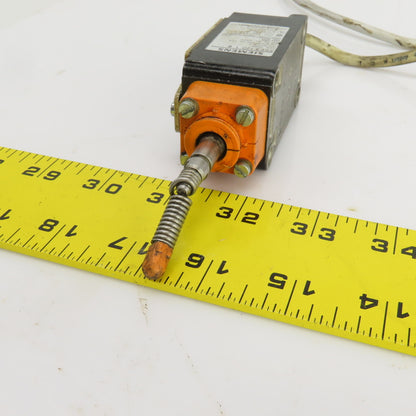 Siemens 3SE3120-1R-Z 230V 6A Limit Switch Parts/Repair Lot Of 2