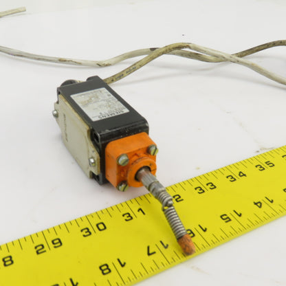 Siemens 3SE3120-1R-Z 230V 6A Limit Switch Parts/Repair Lot Of 2