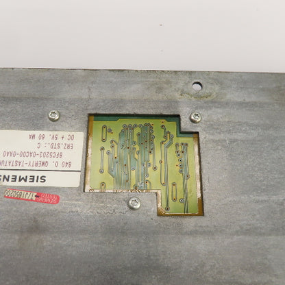 Siemens 6FC5203-0AC00-0AA0 Sinumerik Qwerty-Tastatur CNC Keyboard ERZ.STD 5VDC