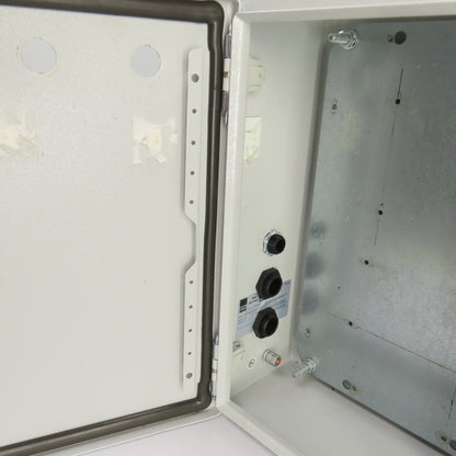 Rittal 8017529 15-3/4" x 11-3/4" x 5" Wall Electrical Enclosure W/Backplate 3R