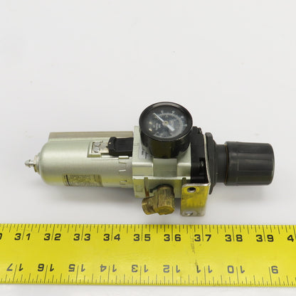 Hyvair B-404-G Pneumatic Filter Regulator 150PSI1/4" NPT 40-140°F