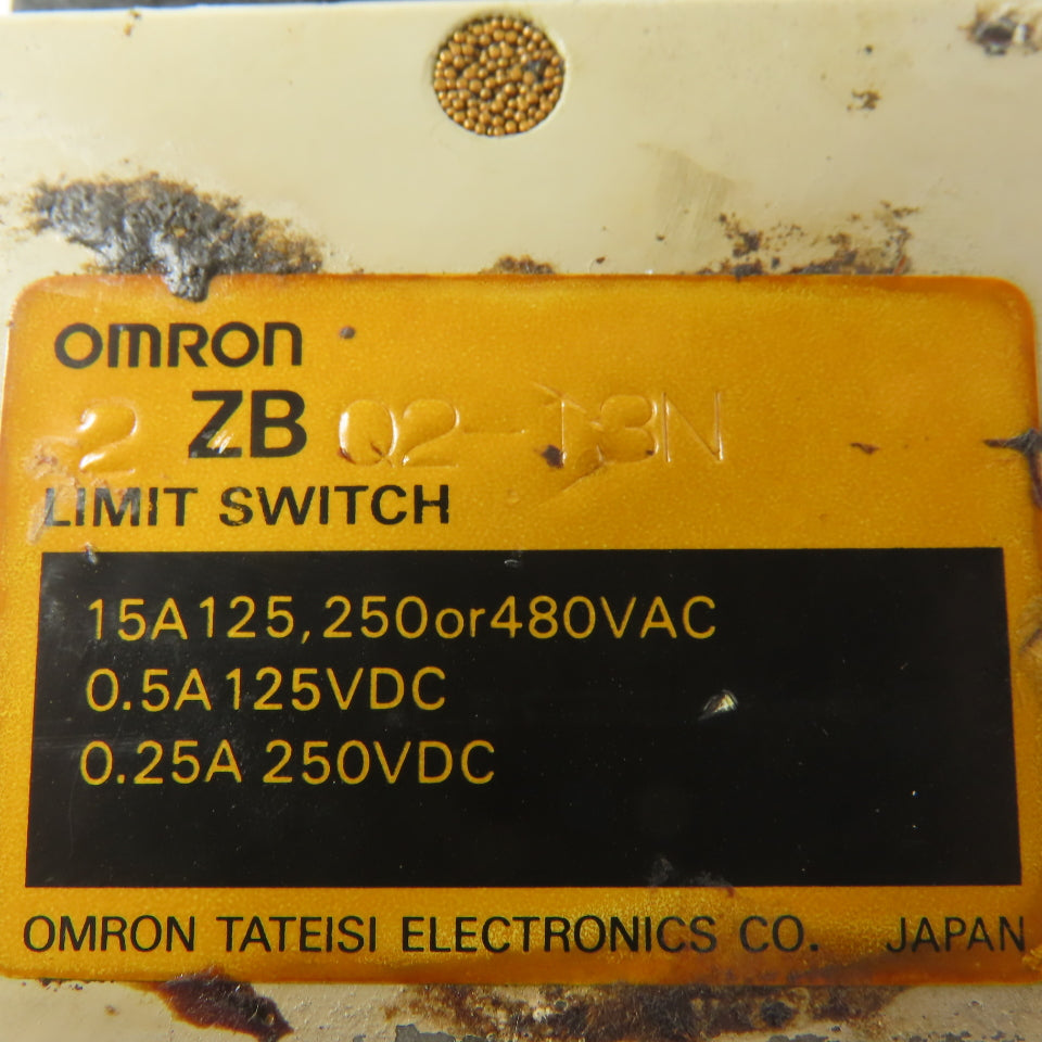 Omron 2 ZBQ2-13N Double Roller Plunger Limit Switch