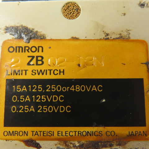 Omron 2 ZBQ2-13N Double Roller Plunger Limit Switch