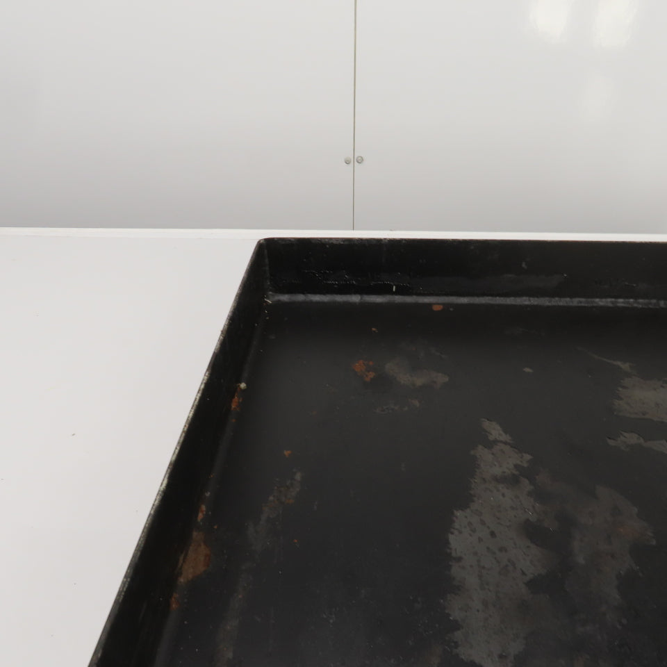 33-3/4" L x 26-1/4" W x 2-3/4" D Steel Chip Oil Drip Catch Pan