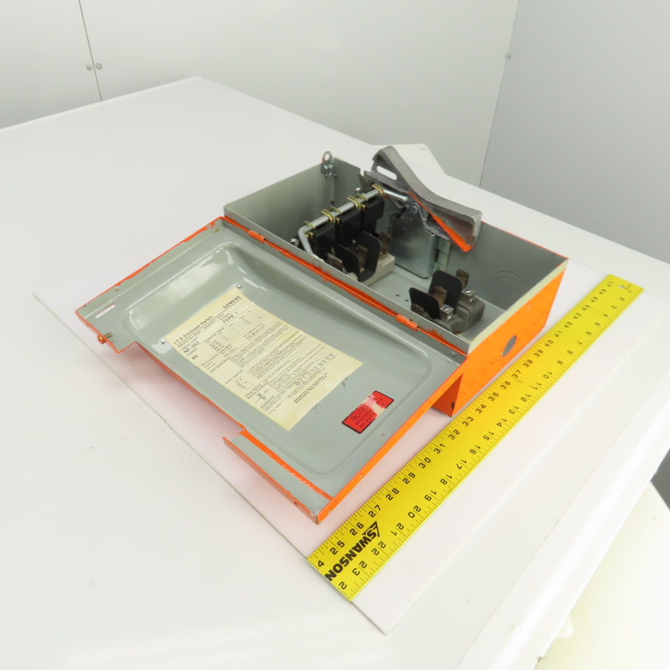 Siemens NF-352 Heavy Duty 60A 600VAC Fusible Enclosed Switch Vacu-Break 3PH