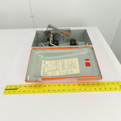 Siemens NF-352 Heavy Duty 60A 600VAC Fusible Enclosed Switch Vacu-Break 3PH