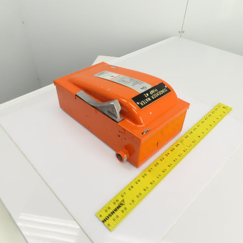 Siemens NF-352 Heavy Duty 60A 600VAC Fusible Enclosed Switch Vacu-Break 3PH
