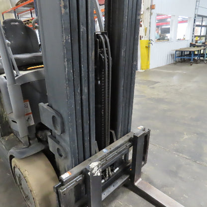 Crown FC4515-50 48V 5000Lbs Capacity Electric Forklift 240" Lift 4 Stage Mast