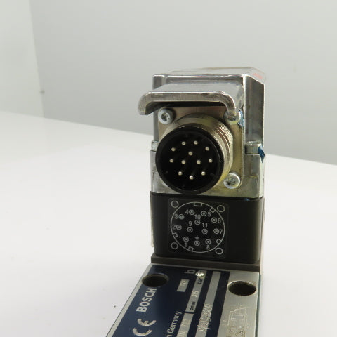 Bosch 0811404722 Hydraulic Directional Valve