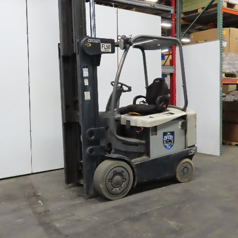 Crown FC4515-50 48V 5000Lbs Capacity Electric Forklift 240" Lift 4 Stage Mast