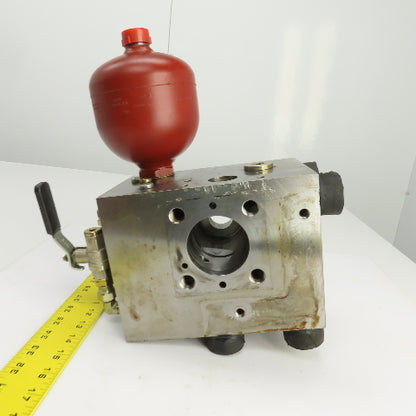 ST-KONE1STUS 68F2 8 Port Steel Hydraulic Manifold 1-3/16x1-3/8" Ports W/Booster