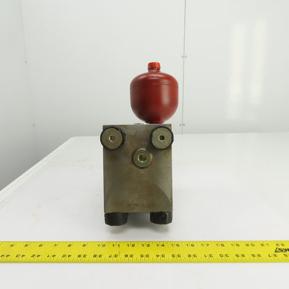 ST-KONE1STUS 68F2 8 Port Steel Hydraulic Manifold 1-3/16x1-3/8" Ports W/Booster
