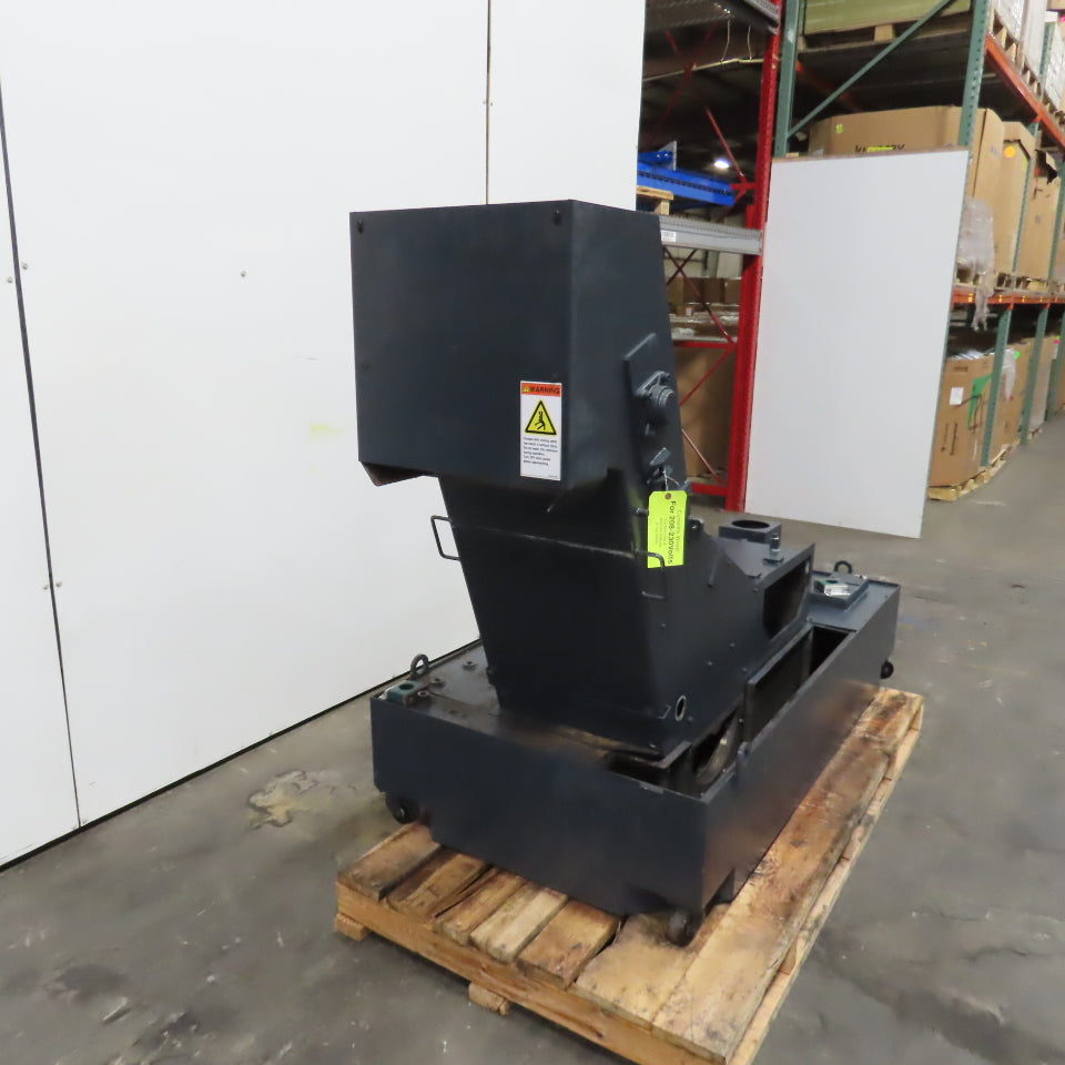 Mosnic RD3C-112A Incline Chip Conveyor Coolant Filtration 14"W 40" Discharge 3PH