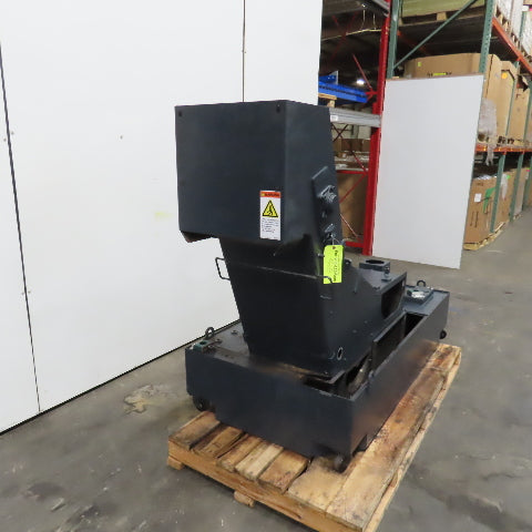 Mosnic RD3C-112A Incline Chip Conveyor Coolant Filtration 14"W 40" Discharge 3PH