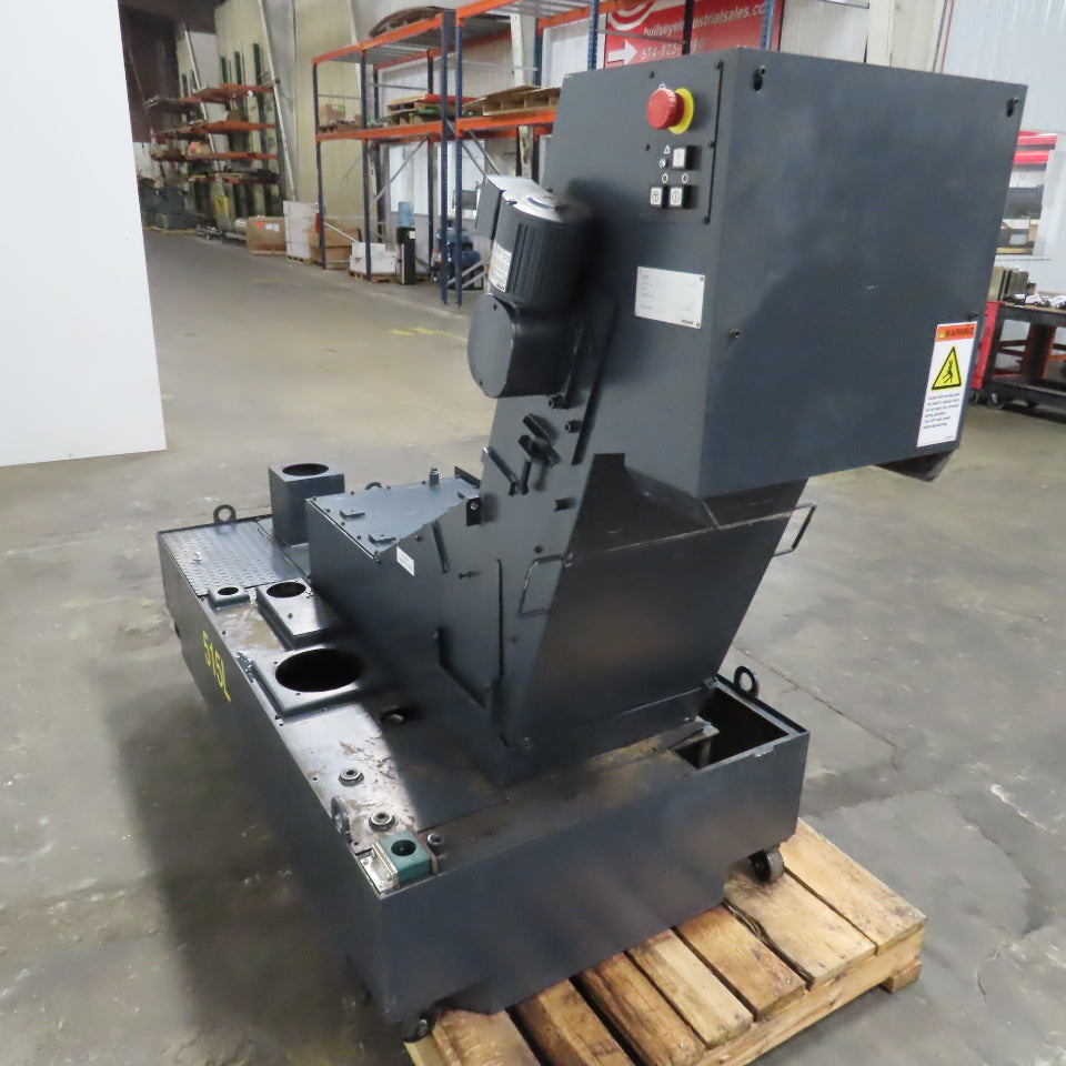 Mosnic RD3C-112A Incline Chip Conveyor Coolant Filtration 14"W 40" Discharge 3PH