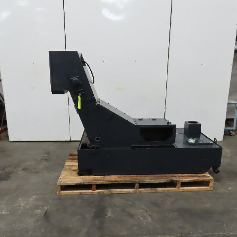 Mosnic RD3C-112A Incline Chip Conveyor Coolant Filtration 14"W 40" Discharge 3PH