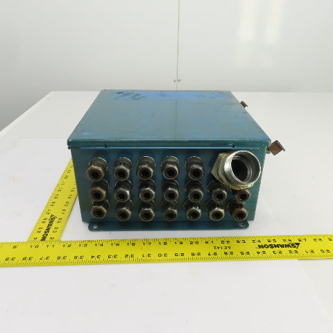 Hoffman A-1212CH 12" x 12" x 6" Wall Mount Electrical Enclosure W/Backplate
