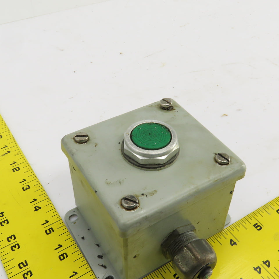 Allen Bradley 800T-A Ser T Green Momentary Contact Push Button 3-1/2x3-1/2" Enc
