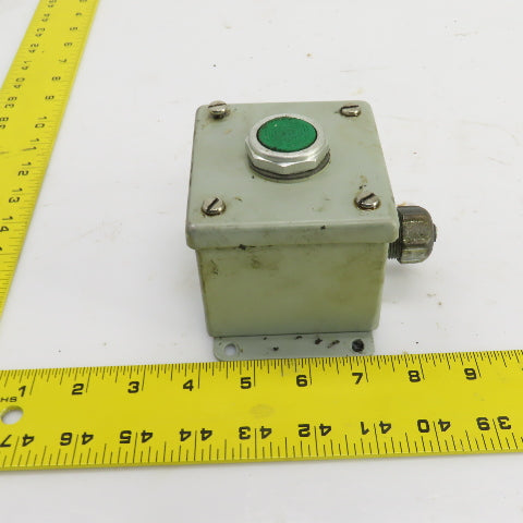 Allen Bradley 800T-A Ser T Green Momentary Contact Push Button 3-1/2x3-1/2" Enc