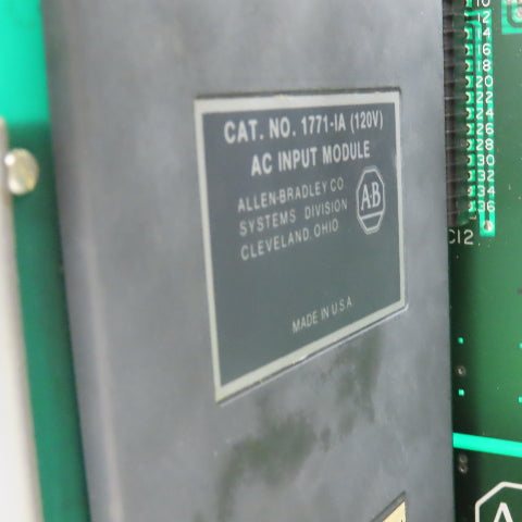 Allen Bradley 1771-P1 1771-A4B PLC/2 16 Card Slot Rack AC Output