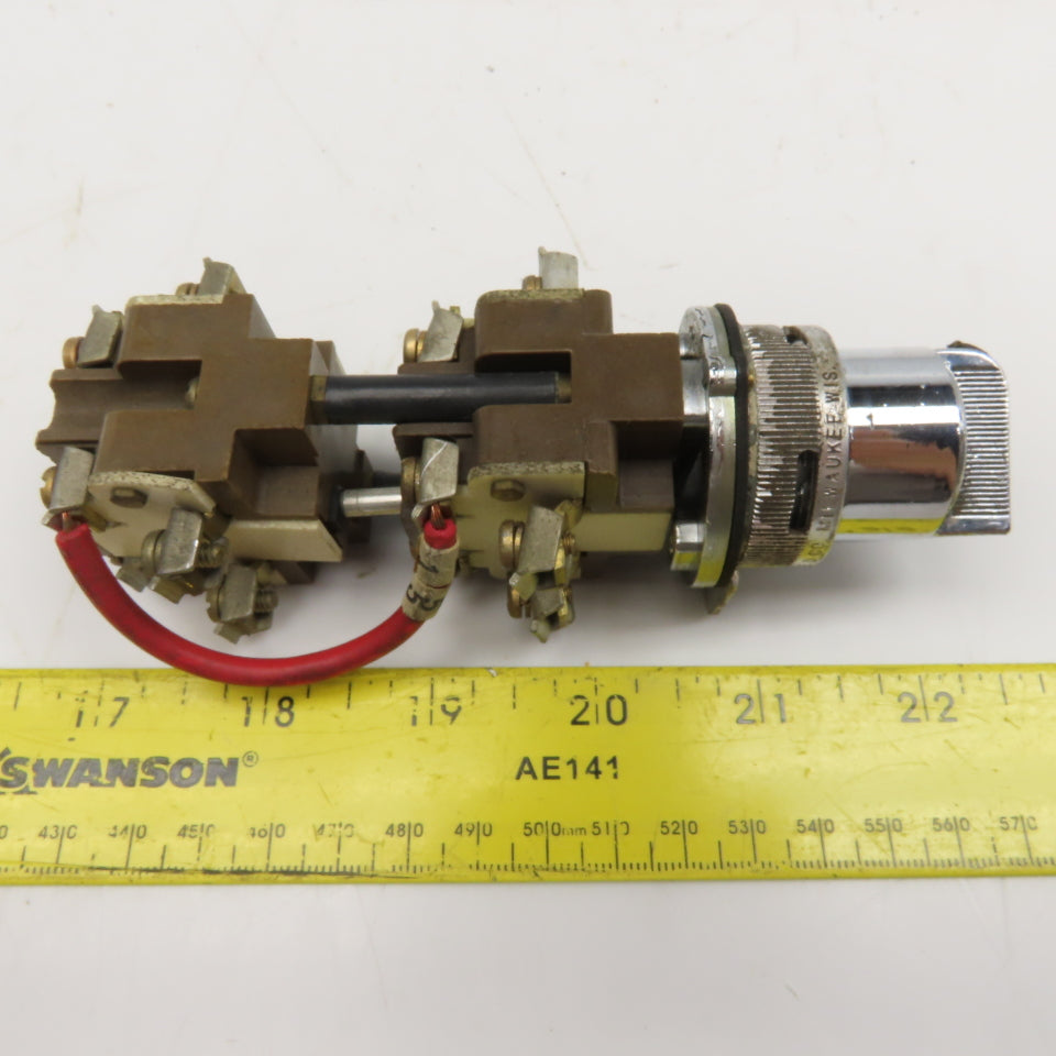 Square D Class 9001 Type TF 2 Position Selector Switch 600V AC 120V DC