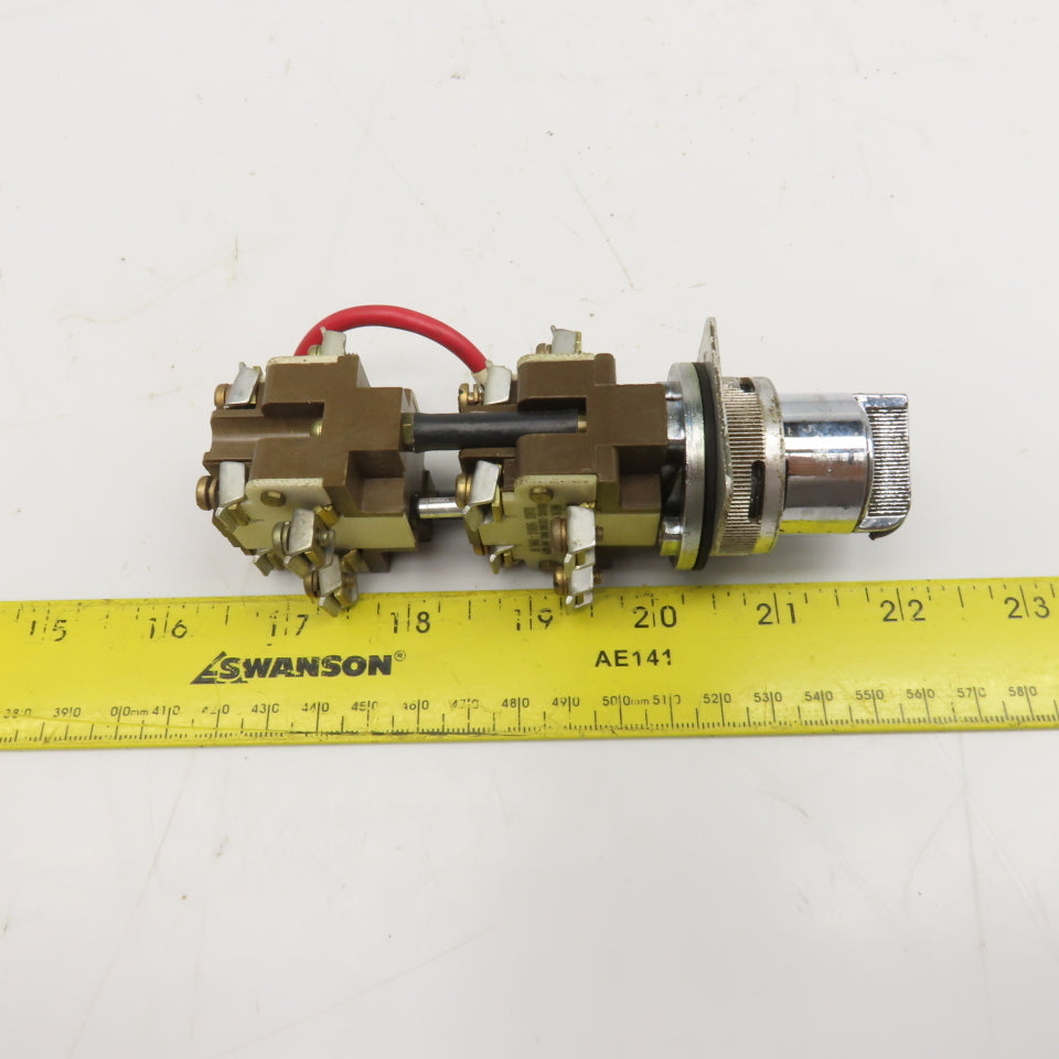 Square D Class 9001 Type TF 2 Position Selector Switch 600V AC 120V DC
