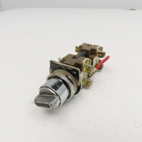 Square D Class 9001 Type TF 2 Position Selector Switch 600V AC 120V DC