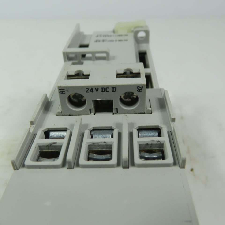 Allen Bradley 100-C30D*00 Ser C 30A 3 Pole contactor W/24VDC Coil