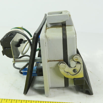 Mencom GF-RJ45-8M-R-32 Panel Interface Connector W/GFCI 125V 3A
