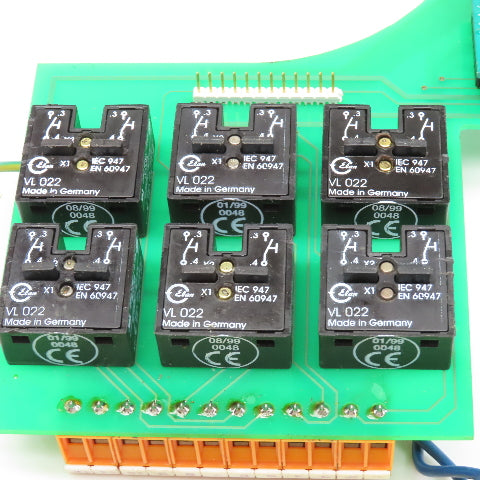 UVA 70847548 9952-07 Lower Panel Circuit Board
