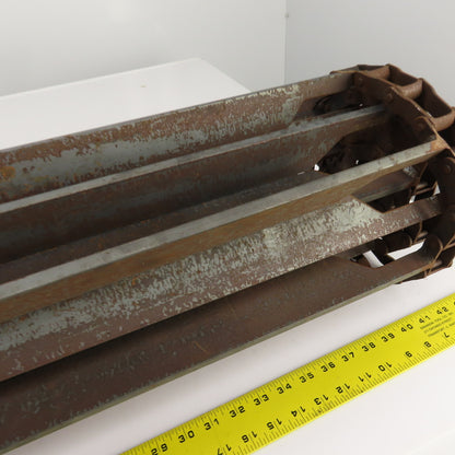 Drives 25-1/4"W x 92" L Chain Driven Steel Drag Cleated Conveyor Belt Chain D662
