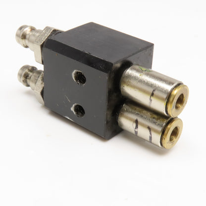 2 Port Parallel Quick Connect Air Line Mounting Block M5 x M10 Ports