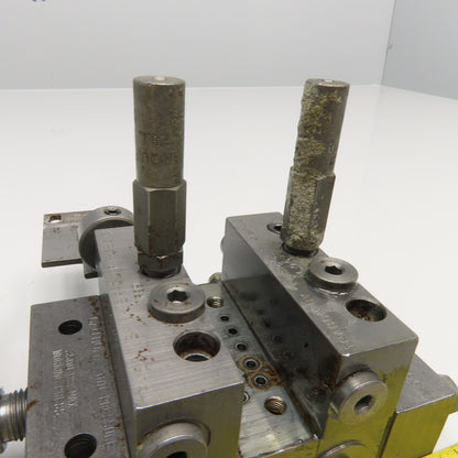 Lubriquip Graco 527-100-581 Lubrication Divider Valve Bank Manifold W/ Filter