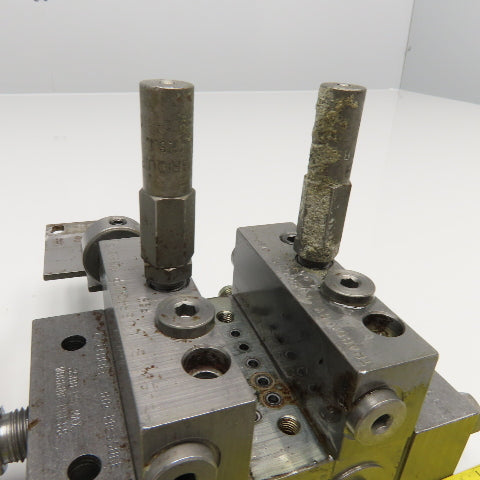 Lubriquip Graco 527-100-581 Lubrication Divider Valve Bank Manifold W/ Filter