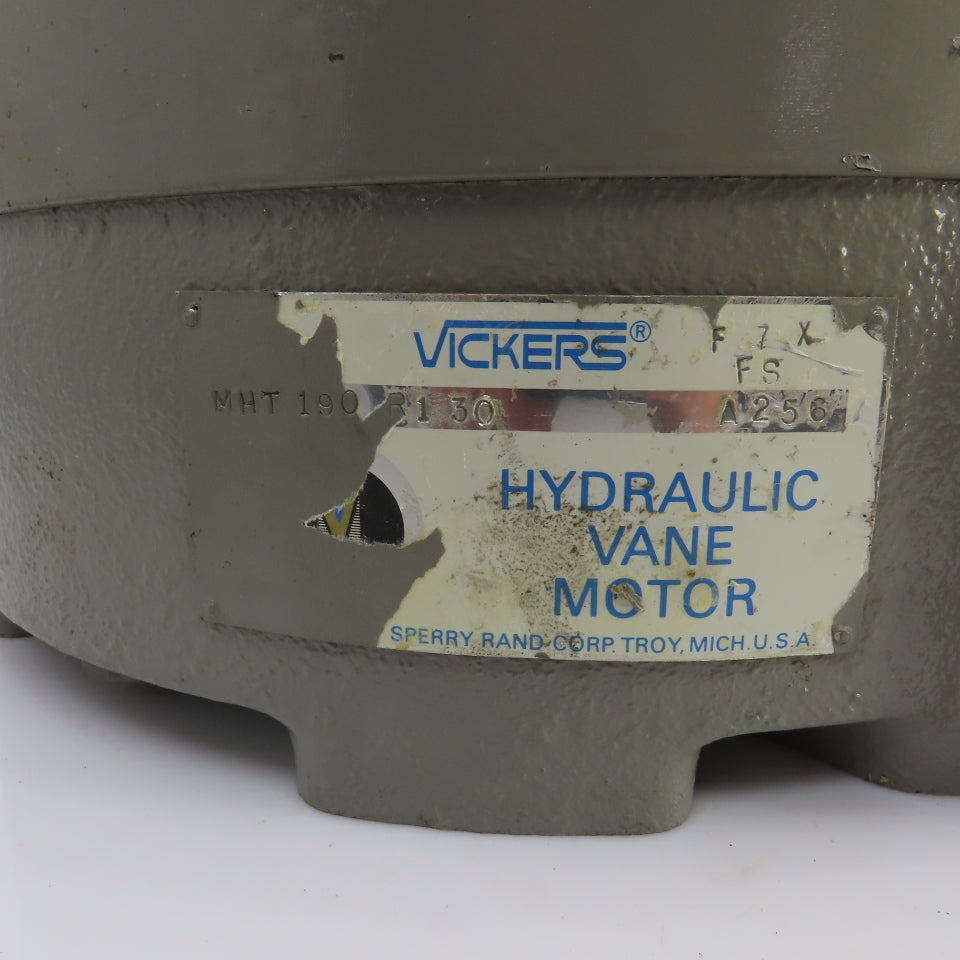 Vickers MHT 190 R1330 Hydraulic Vane Motor 3-1/2" Shaft