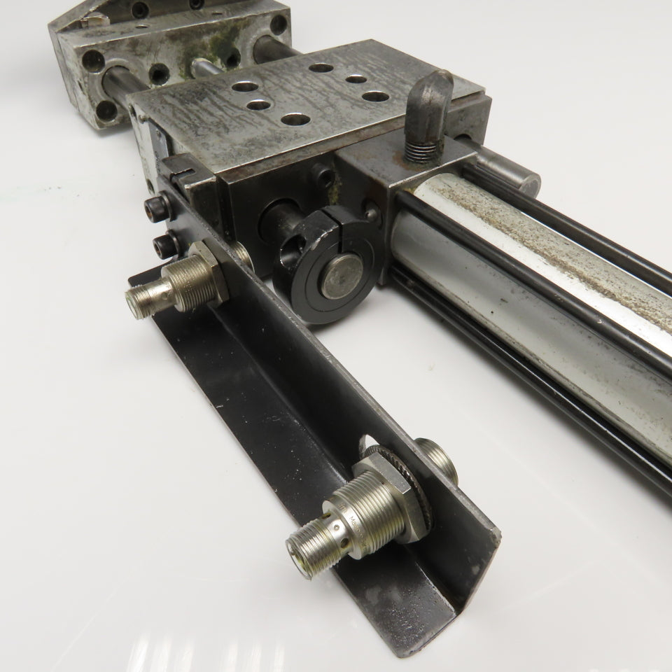 Pneumatic Guided Cylinder 4" Stroke W/ Parallel Gripper 1" Stroke