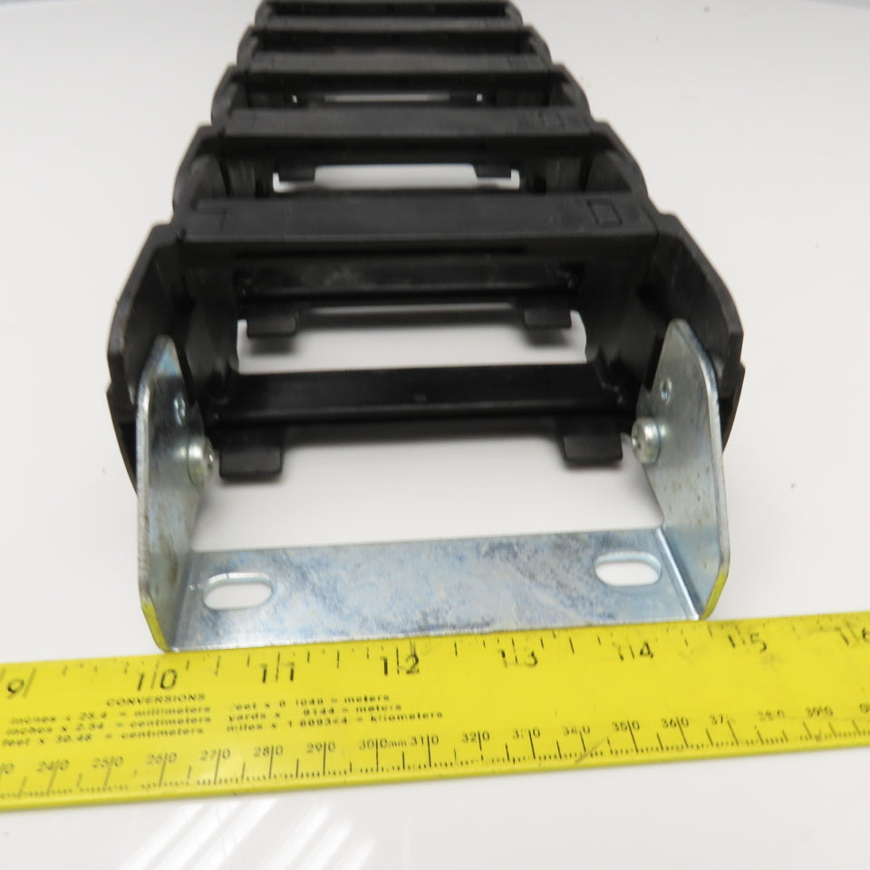 Igus 35.2.125 3-1/2" x 2" Feed Thru Wireway Energy Drag Chain W/ Anchors 50" OAL