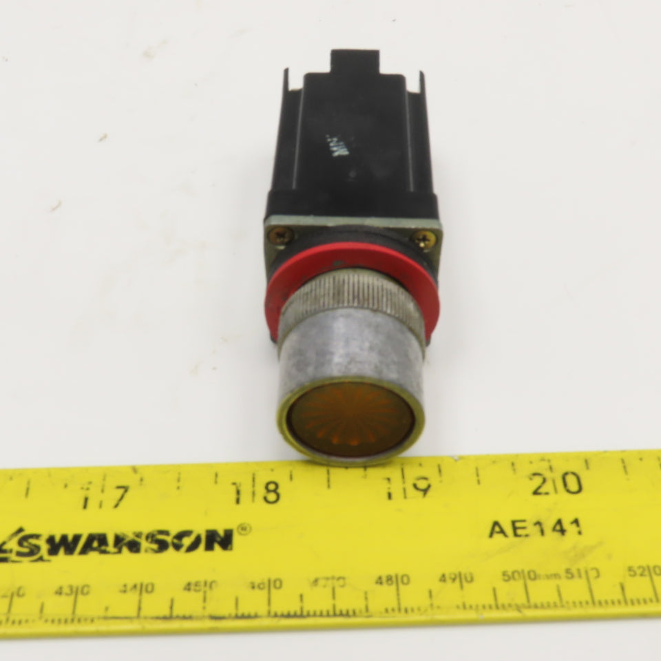 Allen Bradley 800MR-PA16S 120V Amber Push Button Illuminated Switch