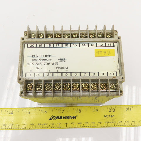 Balluff BES 516-706-A-3 120/220V Input 24 VDC Power Supply