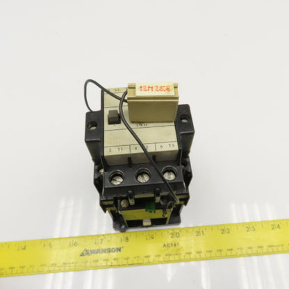 Siemens 3TB44 17-0B Contactor Starter Relay 600V 20Hp 24VDC Coil