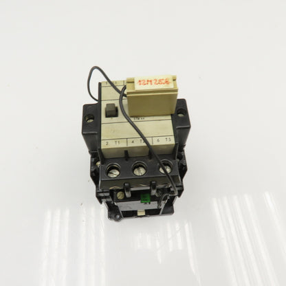 Siemens 3TB44 17-0B Contactor Starter Relay 600V 20Hp 24VDC Coil