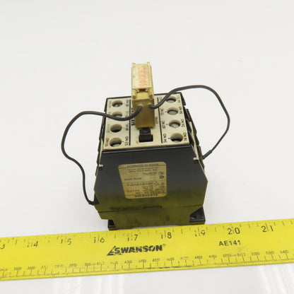 Siemens 3TH82620A Contactor Relay 600V 6NO 2NC Contacts 110/120V Coil