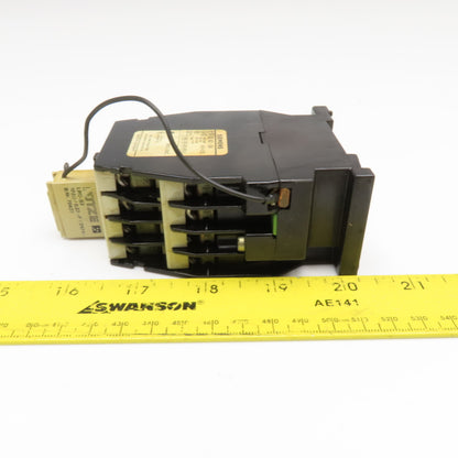 Siemens 3TH82620A Contactor Relay 600V 6NO 2NC Contacts 110/120V Coil