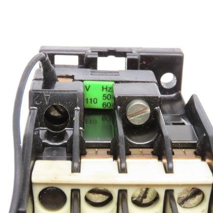 Siemens 3TB4117-0A Contactor Relay 600V 2NO 2NC Contacts 110/120V Coil