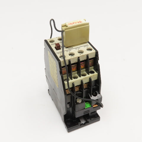 Siemens 3TB4117-0A Contactor Relay 600V 2NO 2NC Contacts 110/120V Coil