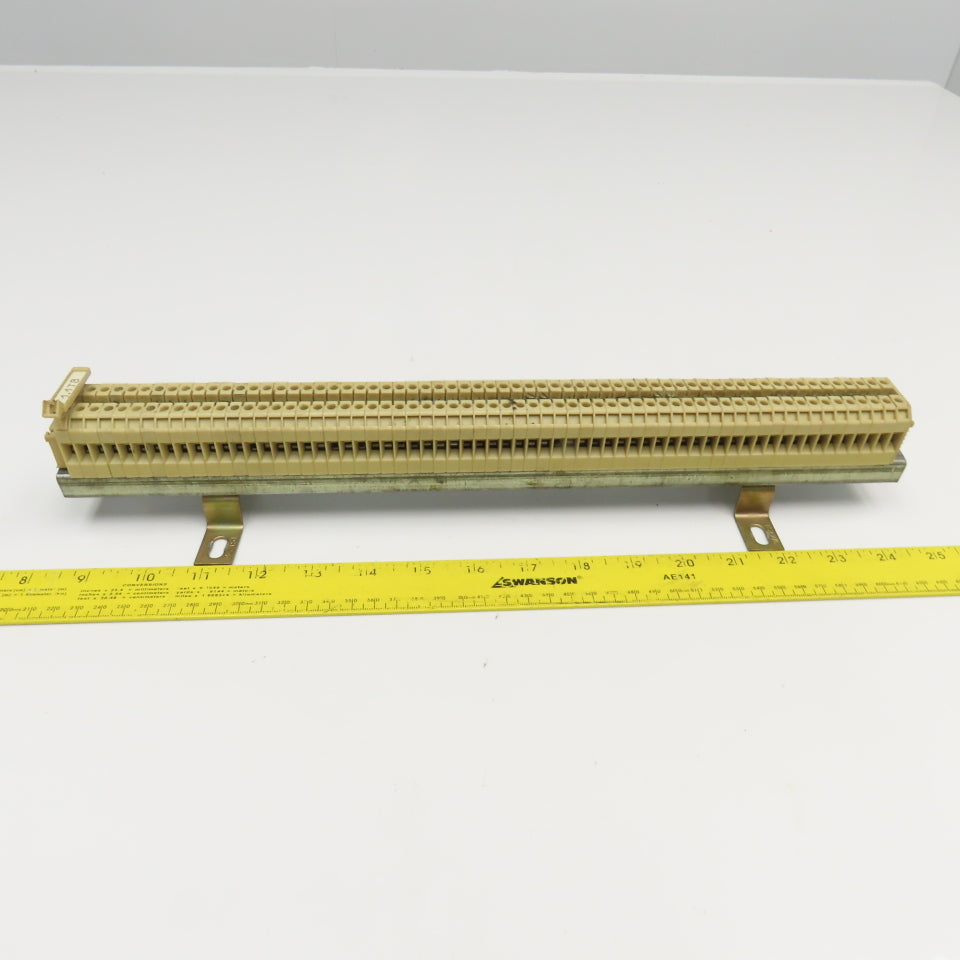 Weidmuller SAK2.5 Electrical Wire Terminal Block Lot Of 60 On Rail 18" OAL
