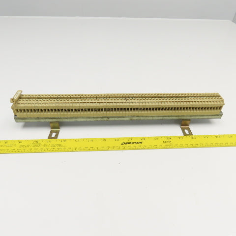 Weidmuller SAK2.5 Electrical Wire Terminal Block Lot Of 60 On Rail 18" OAL