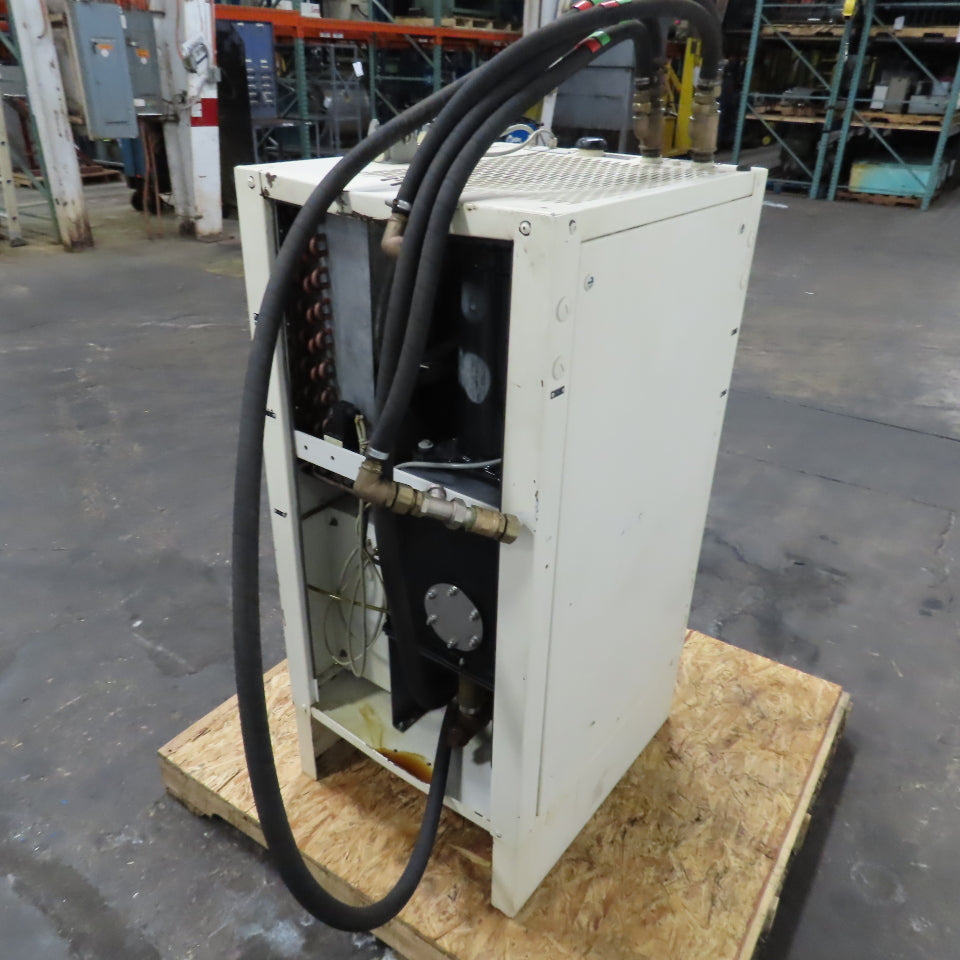 BKW WRK10-CH Oil Chiller Unit 460V Only 3PH 4.38kW 8.22 m3/min