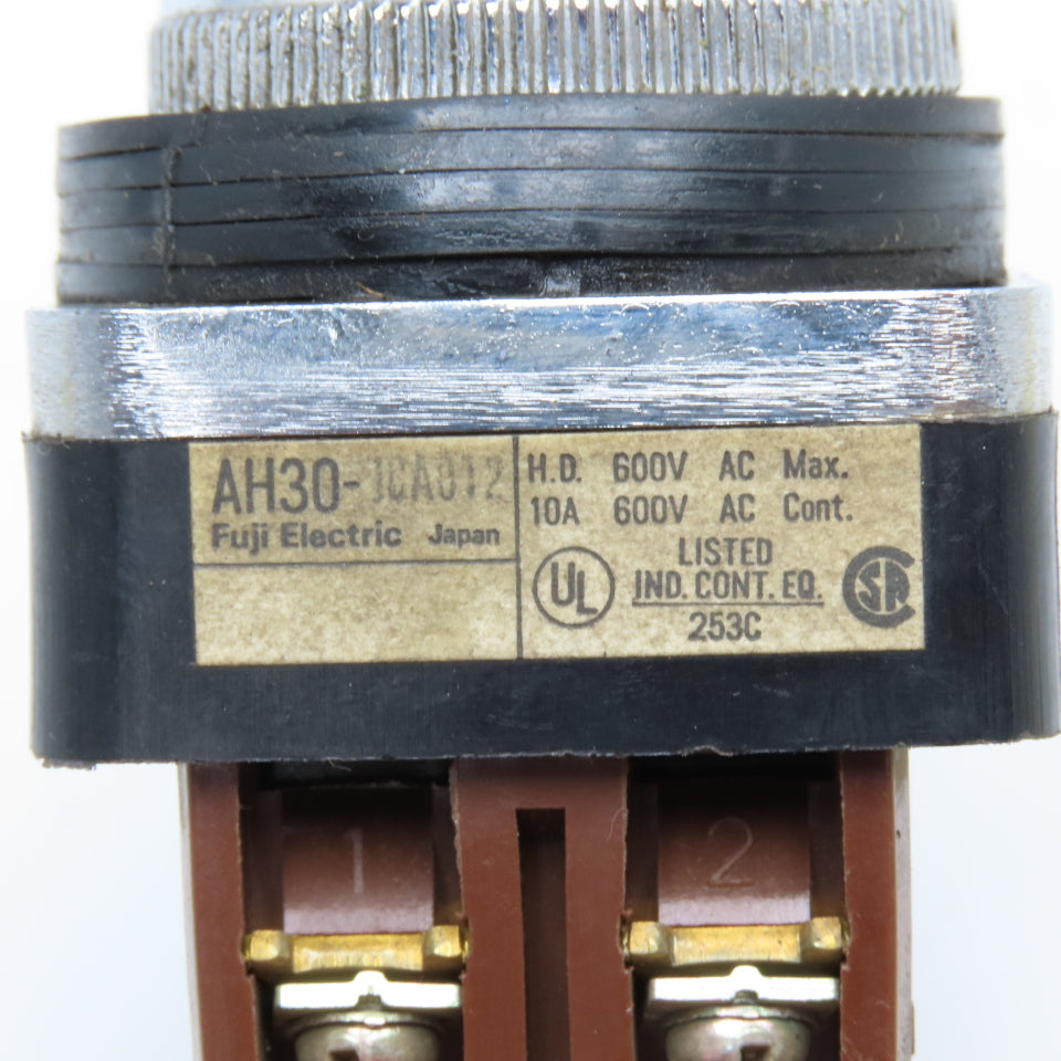Fuji Electric AH30-ICA012 3 Position Keyed Selector Switch 600VAC
