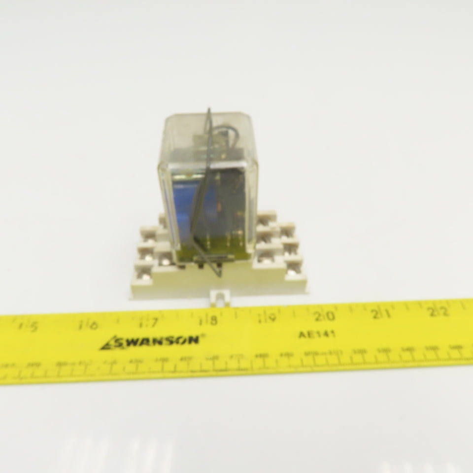 Deltrol 166 3PDT 3/4Hp 600VAC Max 120V Coil Ice Cube Relay W/ Base